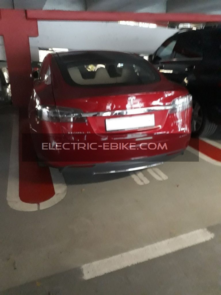 Auto elettrica