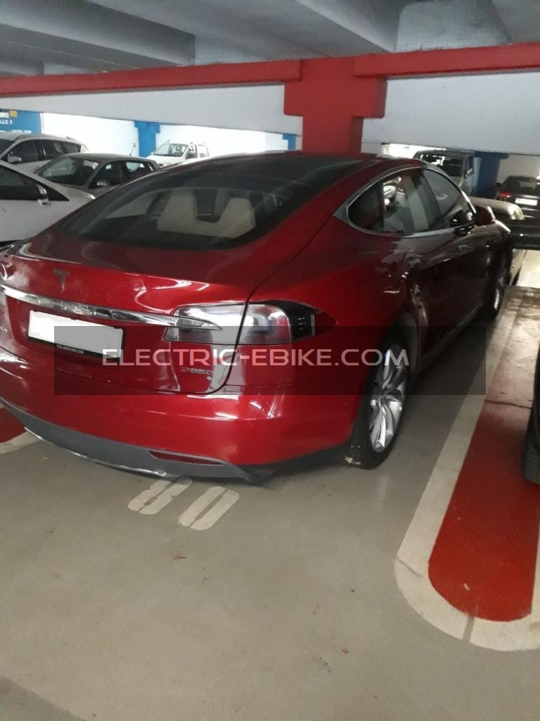 Auto elettrica
